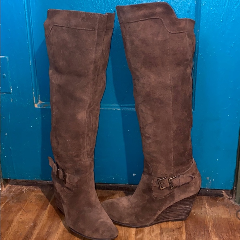 BCBG Knee High Leather Wedge Boots 8.5
